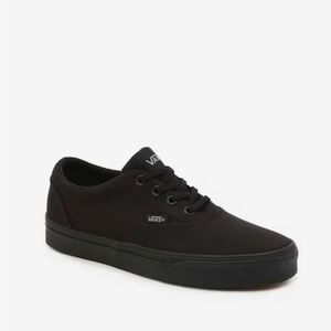 Women’s Vans Doheny. Size 7. Good Condition, like new. Black.